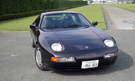 PORSCHE928